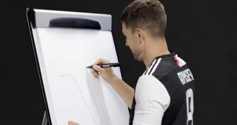 Ovako je Juventusova zvijezda nacrtala Italiju. Talijane je to razljutilo