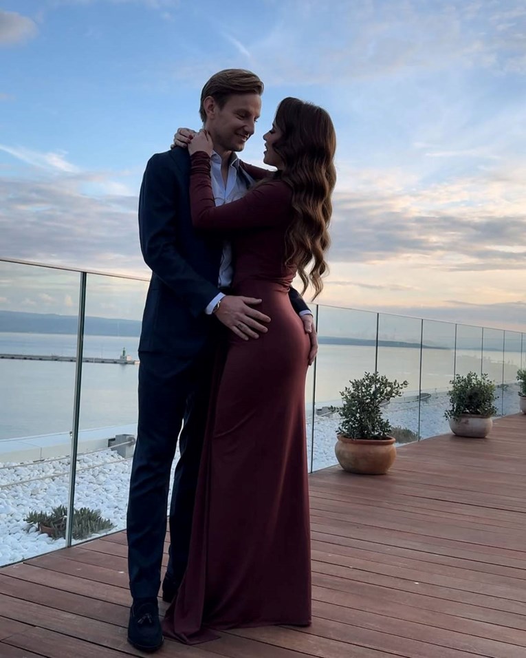 Rakitić 20 puta molio Raquel da odu na dejt: "Kad sam je vidio znao sam da je to to"