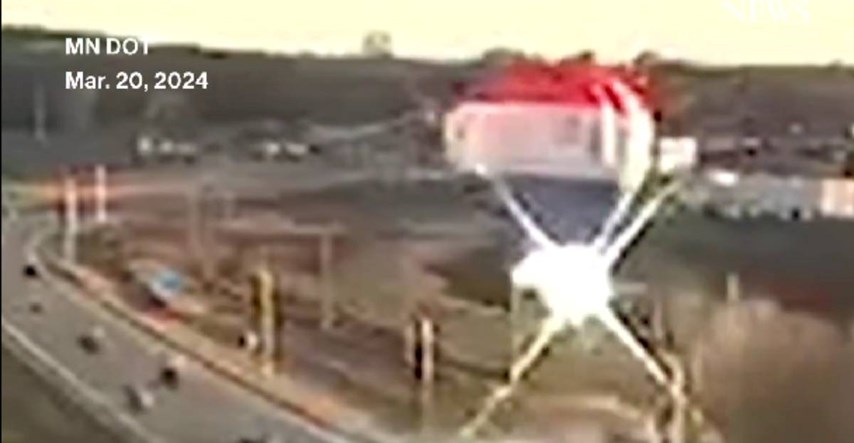 VIDEO Balon na vrući zrak se zabio u dalekovod u SAD-u, prevrnuo i izazvao požar