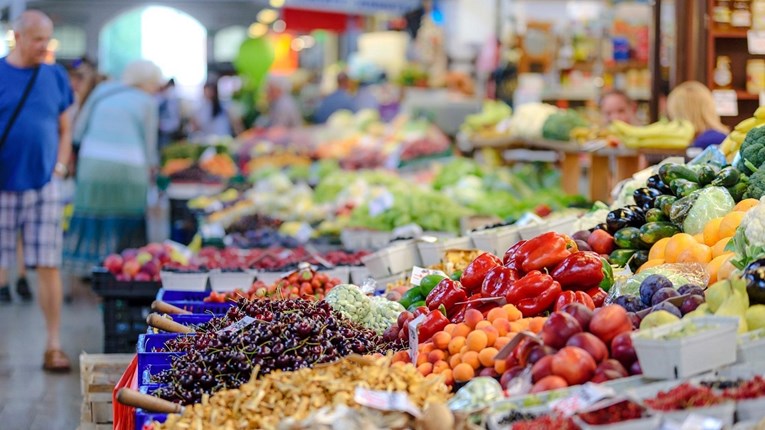 Institut: Skoro svi trgovci u Njemačkoj planiraju podizati cijene hrane