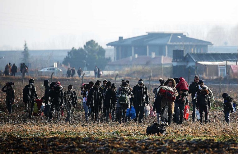 Tisuće migranata želi u EU. Božinović: Imamo planove ako bi došlo do eskalacije