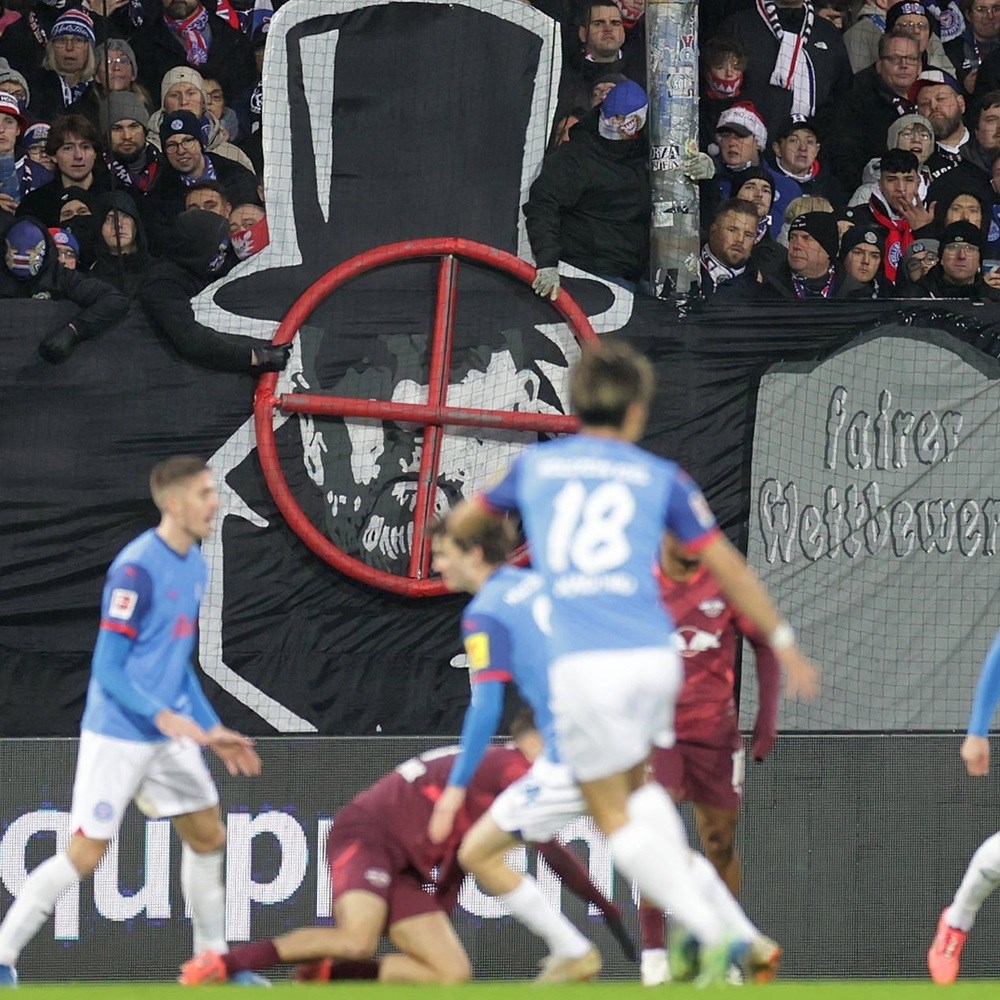 Navijači u Bundesligi nazivaju Kloppa kopačem groba njemačkog nogometa. Evo zašto