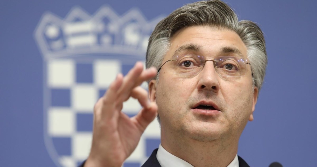 Plenković: Zastupnici koji su glasali protiv obuke Ukrajinaca su politički patuljci