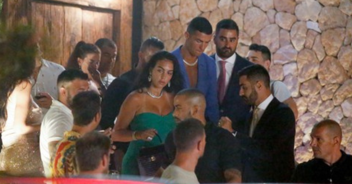 Georgina i Ronaldo snimljeni u izlasku na Ibizi, zabavljali su se u noćnom klubu