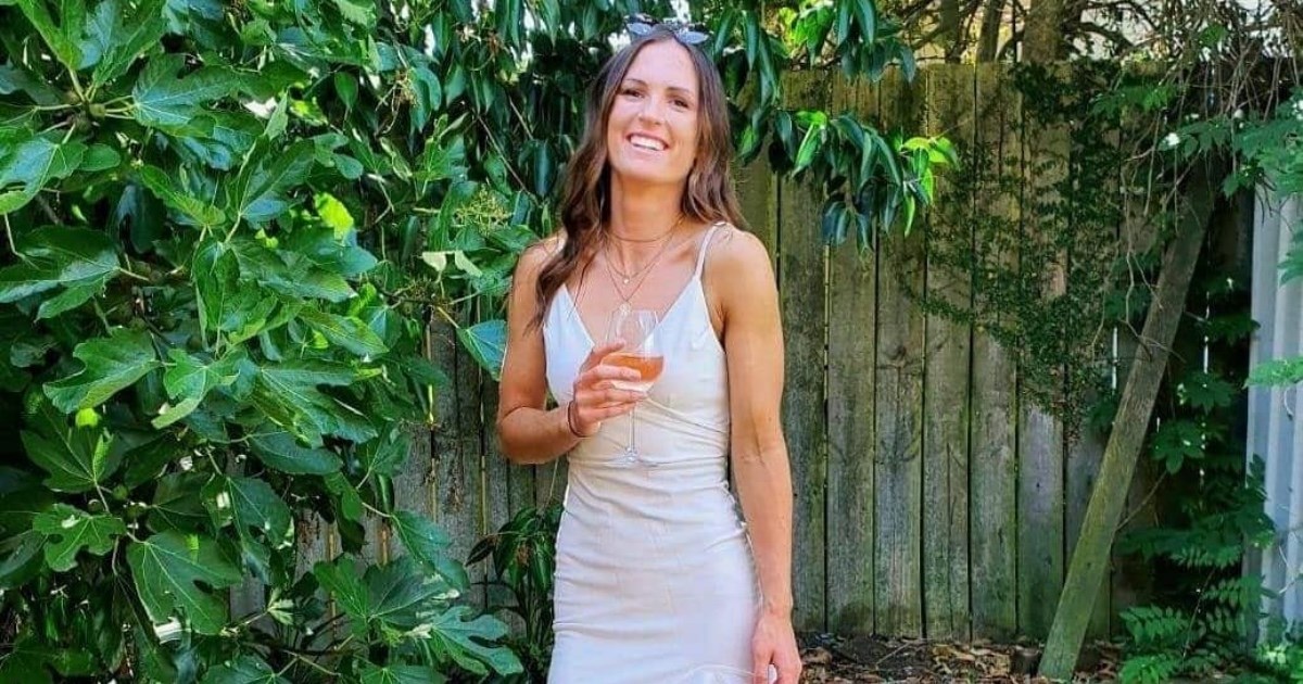 Djevojka koja jede 3000 kalorija u danu pokazala nevjerojatnu transformaciju