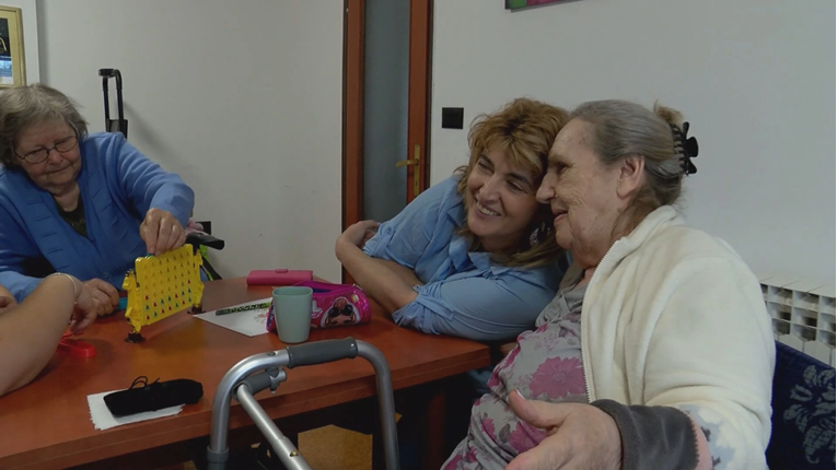 Vinkovčanka traži baku kojoj bi pružila dom i skrb kao uspomenu na svoju baku Evu