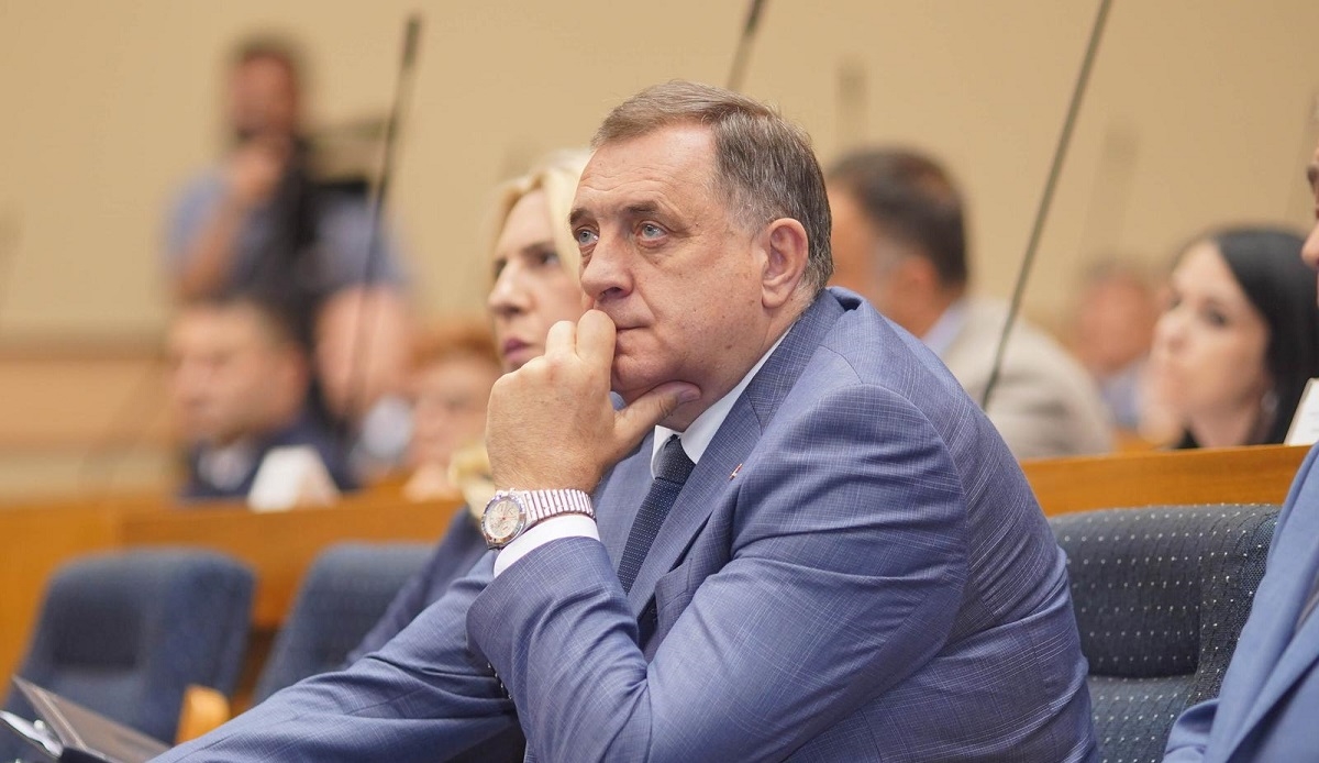 Vladajuća koalicija u BiH pred prvom velikom krizom zbog Dodika