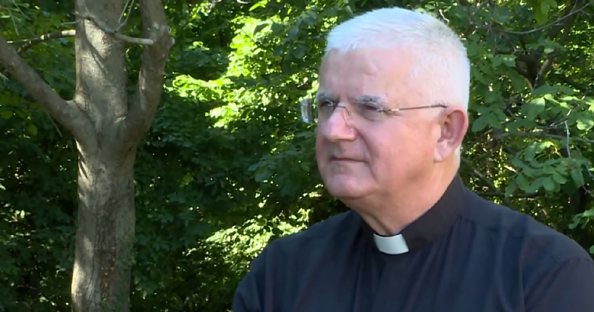 Uzinić: Naivni su oni koji misle da se mir postiže naoružavanjem