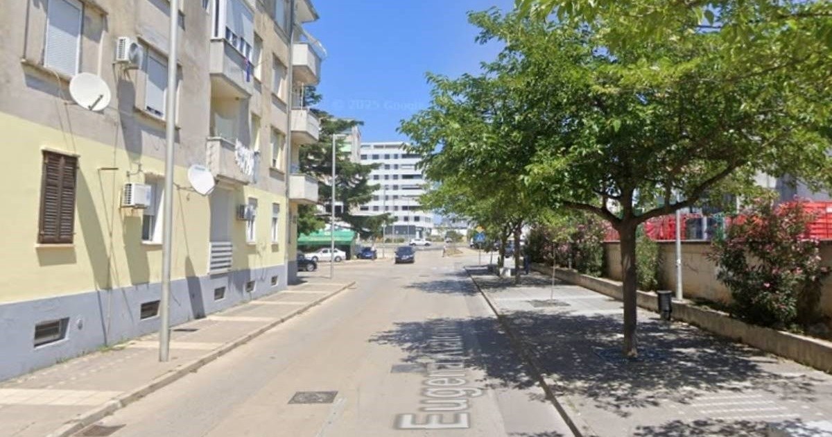 Mladić nađen na cesti u Zadru. Umro je, privedena tri muškarca