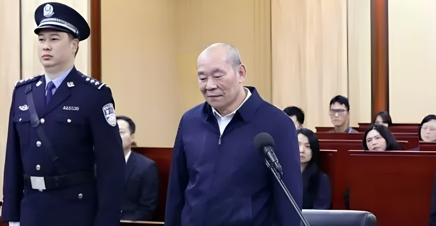 Doživotni zatvor kineskom bankaru zbog korupcije, oduzeta mu sva imovina