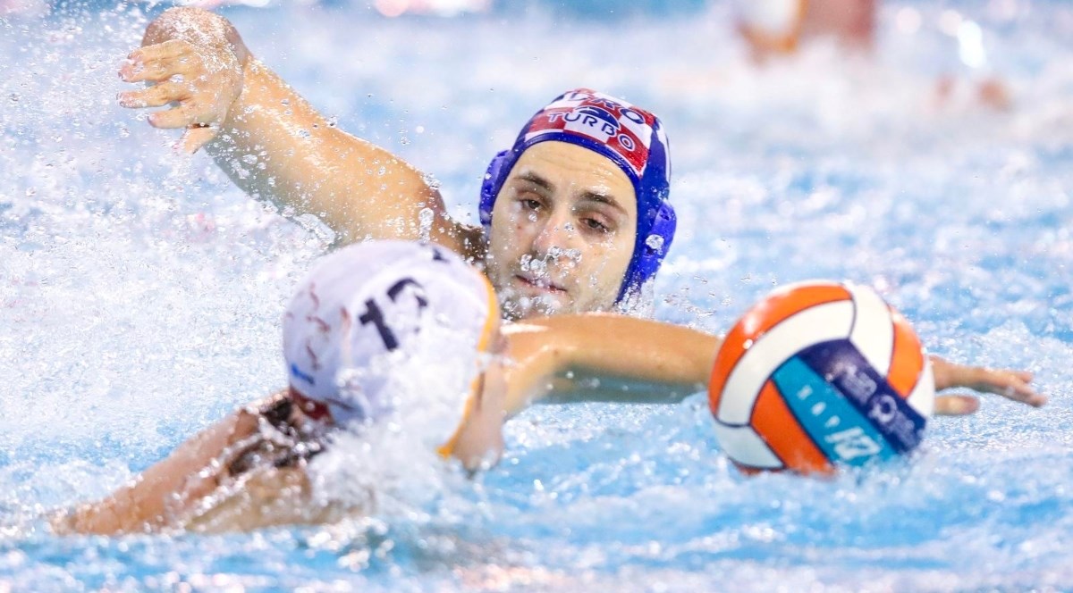 Hrvatska nakon peteraca izgubila od Crne Gore. Kao druga ide u četvrtfinale