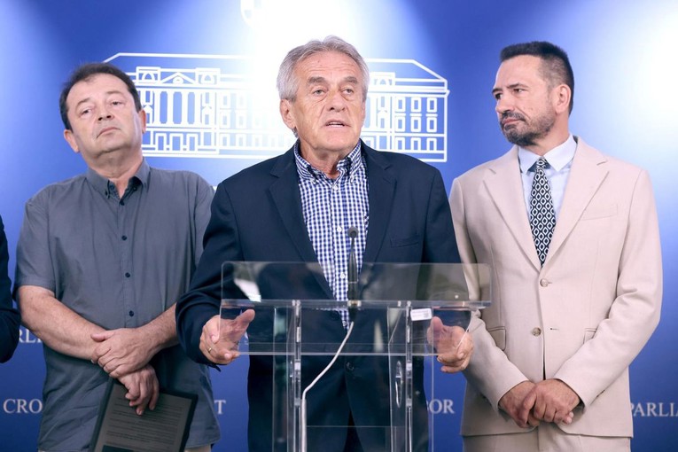 Okrugli stol o komunizmu. "Država mora znati što se i zašto snima javnim novcem"