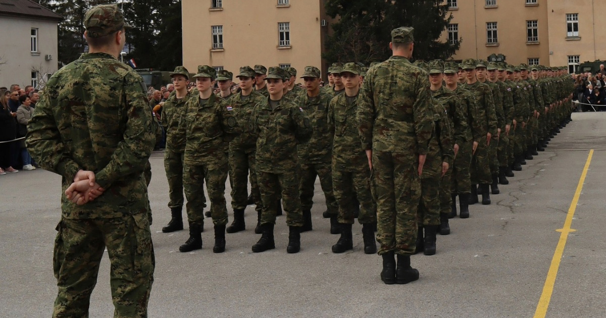 Prvi ročnici završili vojnu obuku, MORH: Mame nas nisu zvale