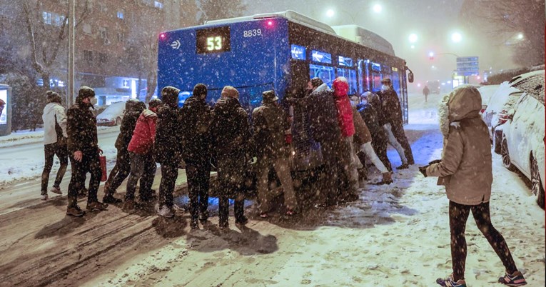 Igrači Reala zapeli u zrakoplovu na pisti, avion Bilbaa nije mogao sletjeti