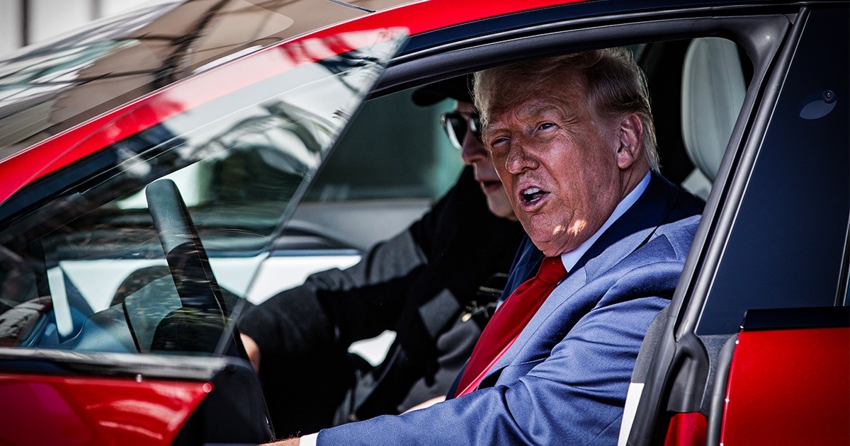 Otvoreni rat Muska i Trumpa. Musk zaprijetio Trumpu pa se brzo predomislio