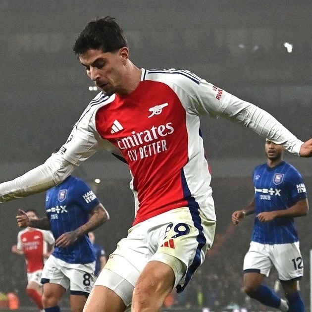 Arsenal minimalnom pobjedom protiv Ipswicha skočio na drugo mjesto u Premier ligi