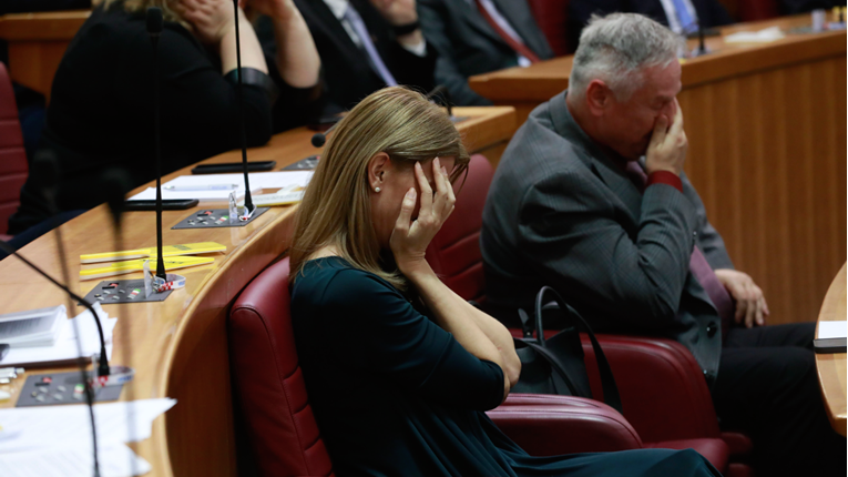 FOTO Pogledajte izraze lica u saboru tijekom glasanja o Turudiću