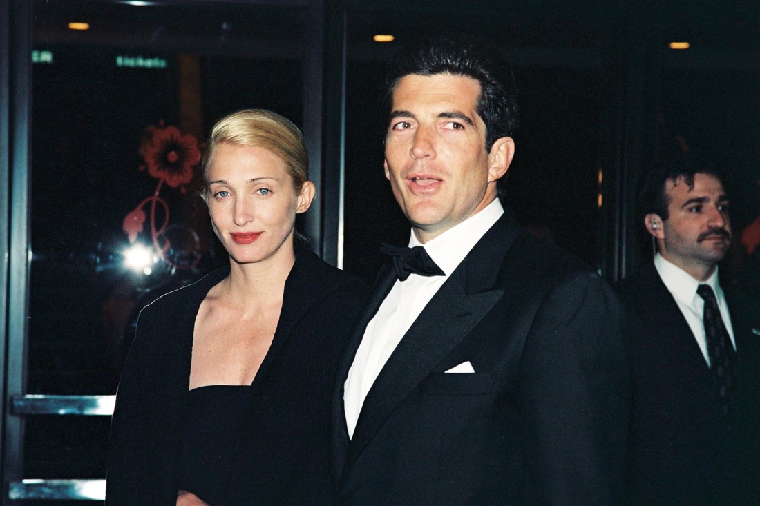Vratila se opsesija stilom Carolyn Bessette. Njezin kaput prodan za vrtoglavu cifru