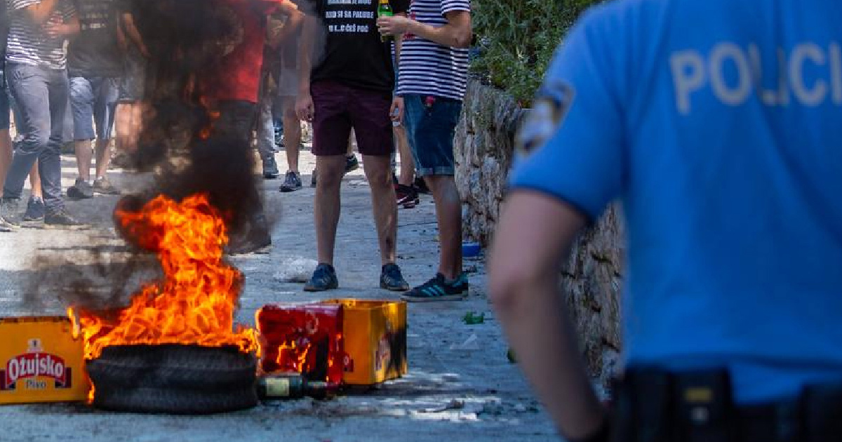 Uhićeni maturanti u Dubrovniku zbog napada na policajce