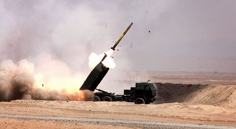 Amerika Ukrajini šalje još četiri moćna bacača raketa