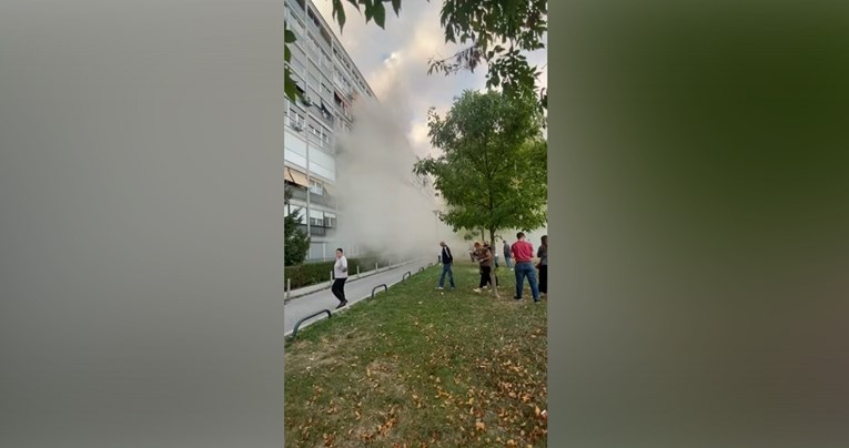 VIDEO Muškarac poginuo u požaru zgrade u Novom Zagrebu