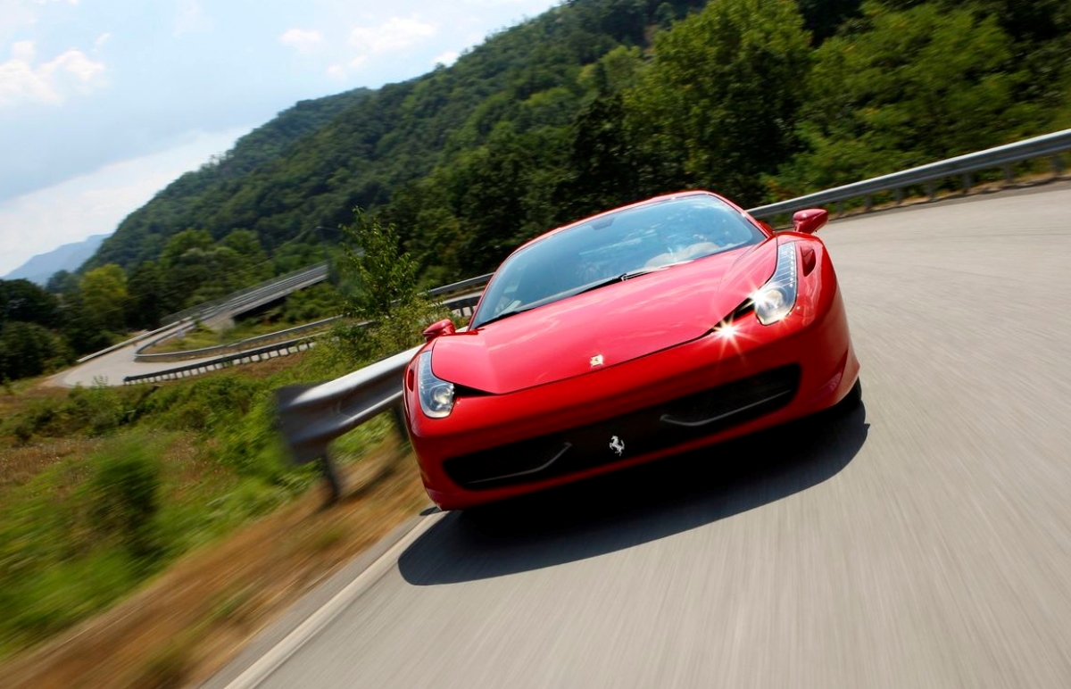 Ferrari lagao da nema problema s kočnicama, vozači su imali glavu u torbi