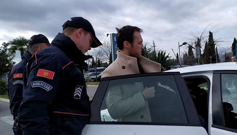 Na aerodromu u Podgorici uhićen lider prosrpske stranke