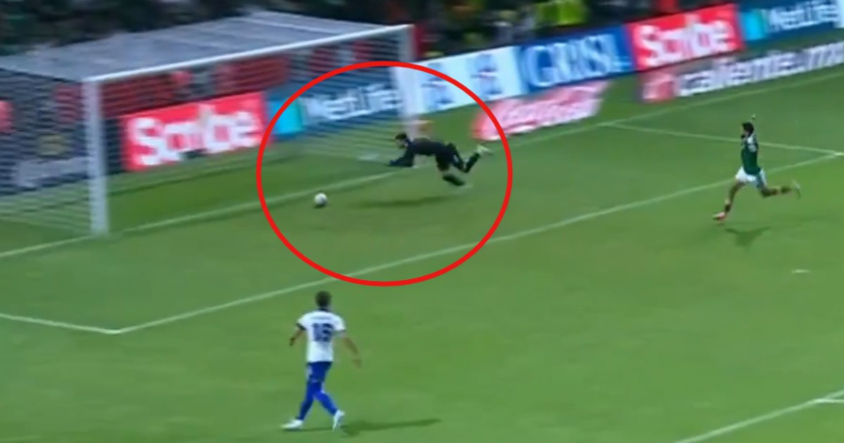 VIDEO Bizaran autogol Srbije u teškom porazu. Meksički komentator u euforiji