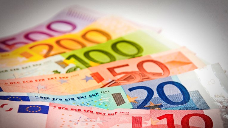 HNB: U ova četiri koraka provjerite jesu li vam euri lažni ili pravi