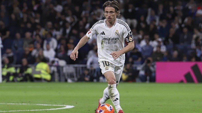 As: Modrić dobiva novi ugovor, ali uz novo smanjenje plaće i status rezerve