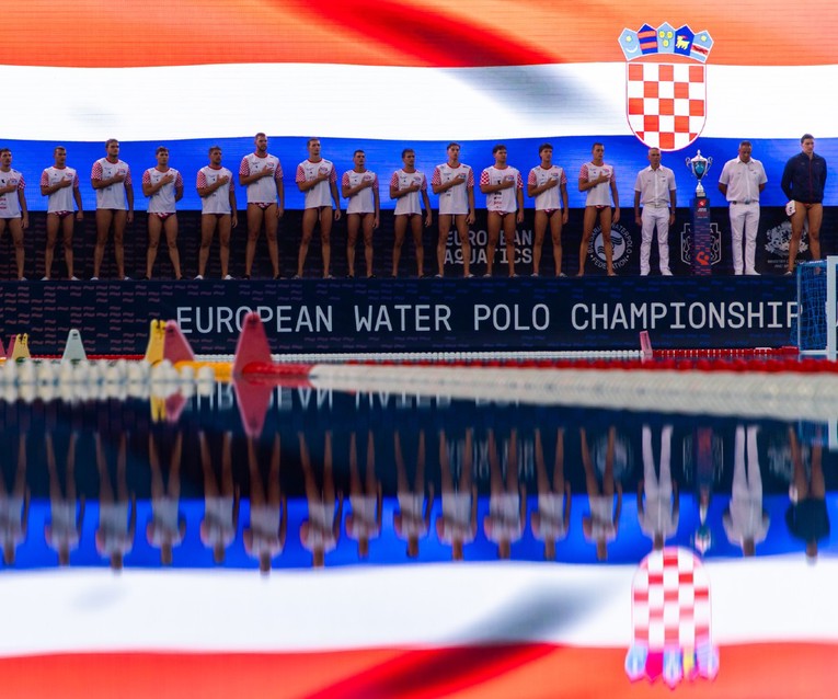 Dva svjetska i europsko zlato. Hrvatska je zavladala mladim vaterpolom