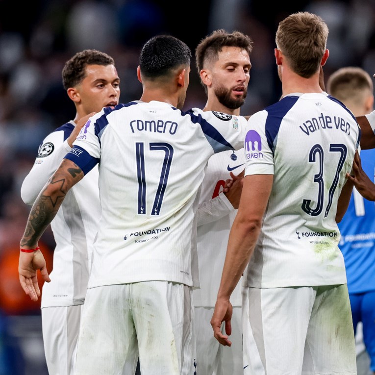 Tottenham izborio remi nakon što je gubio 2:0, pobjede Leedsa i Crystal Palacea