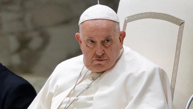 Vatikan: Papino stanje se popravlja