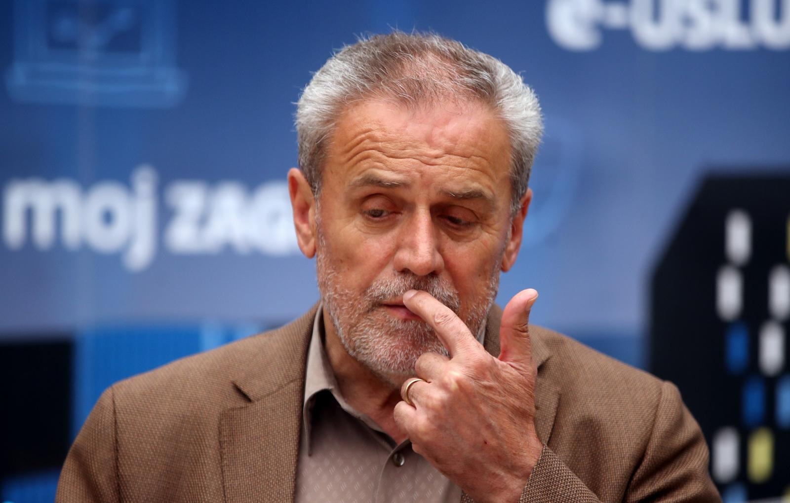 Bandić o koroni u klubovima: Zamislite da se ja u klubu ljubim s nekim u maski