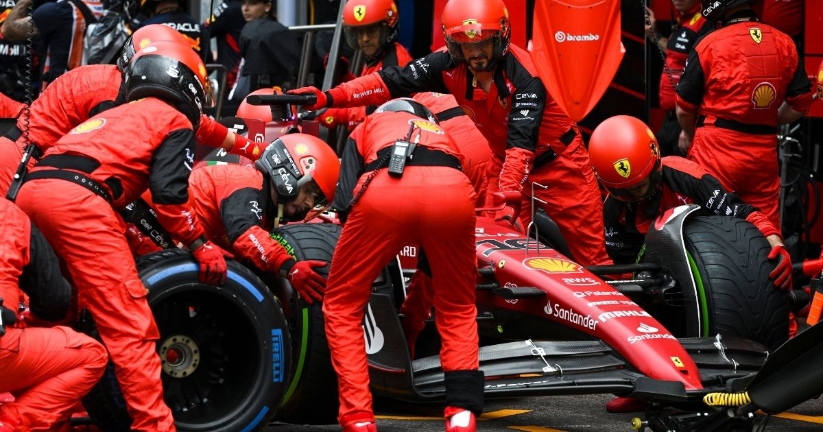 Leclerc je podivljao zbog greške Ferrarija. Pogledajte kako urla na momčad