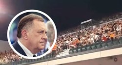 VIDEO Navijači skandirali i vrijeđali Vučića, Dodik napustio utakmicu