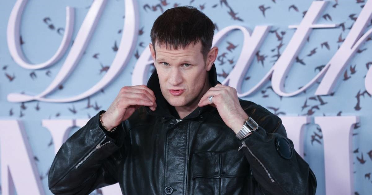 Trend iz 90-ih je ponovno u modi, ali ne bi trebao biti - barem ne za muškarce 🫣