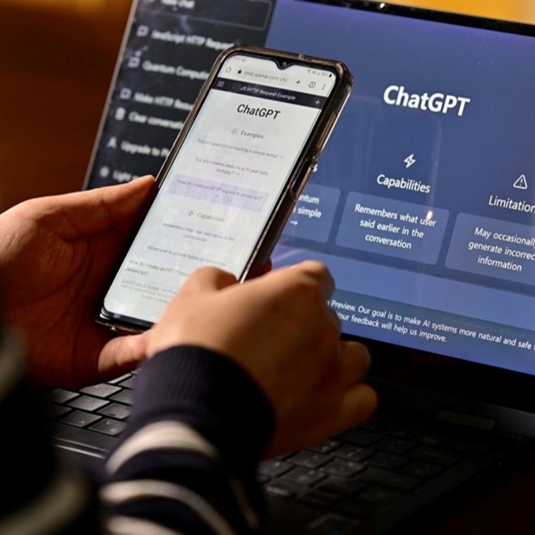 OpenAI predstavio GPT-4.5. "Emocionalno je inteligentniji i deset puta učinkovitiji"