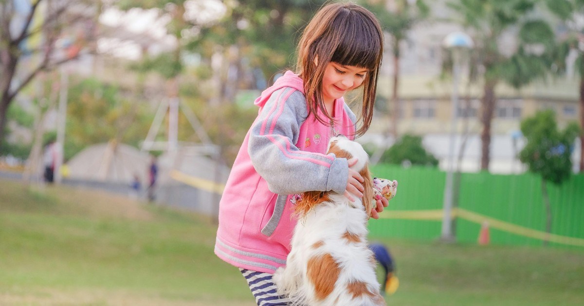 Odgovorno dijete, sretan ljubimac: Pet važnih savjeta za roditelje