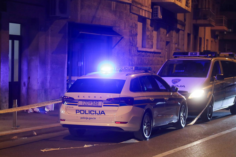 Policajac izboden u Splitu, teško je ozlijeđen. Traga se za napadačem