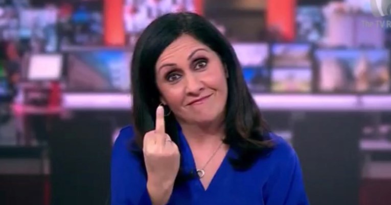 BBC-jeva voditeljica ispričala se što je pokazala srednji prst, ljudi pišu: Legenda