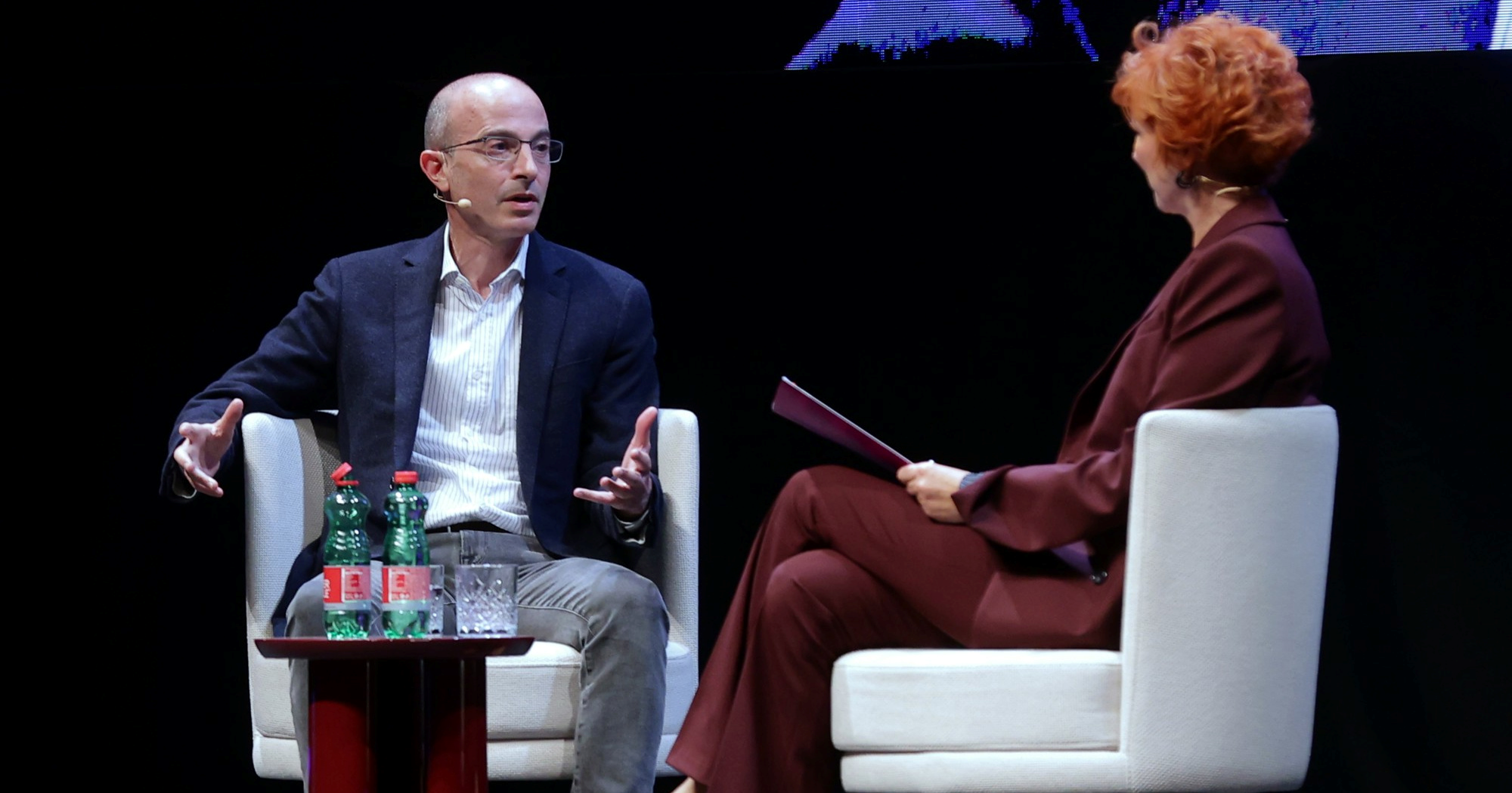 Harari: Dok se Europljani boje migranata, poslove i kulturu im preuzima AI