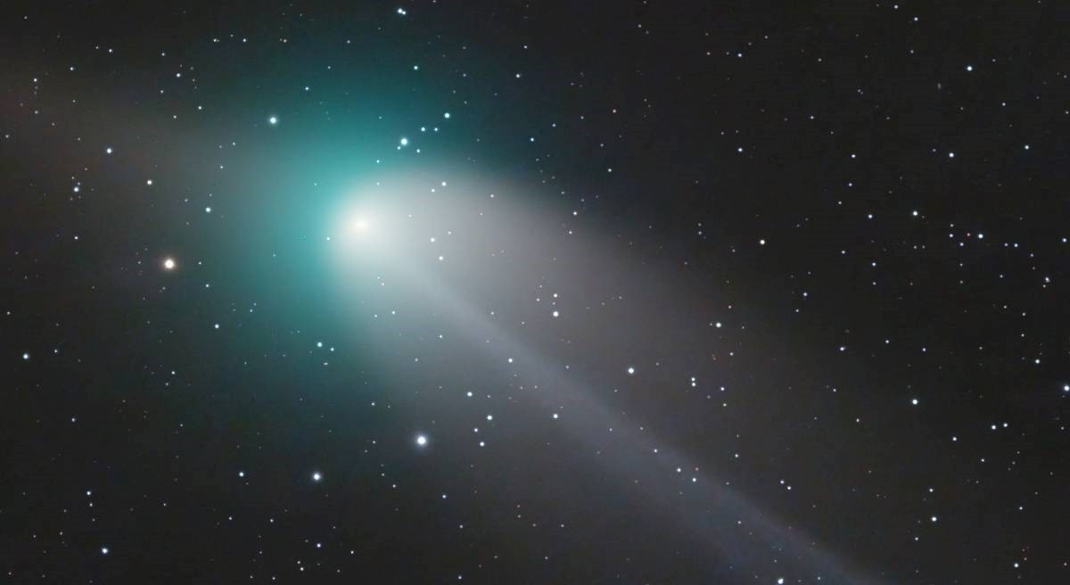 FOTO Hrvati snimili zeleni komet. Evo zašto je tako žarke boje i zašto ima "antirep"