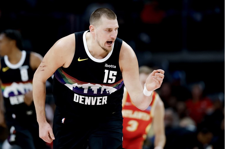 Jokić odgađa potpis, čeka ugovor od 350 milijuna dolara