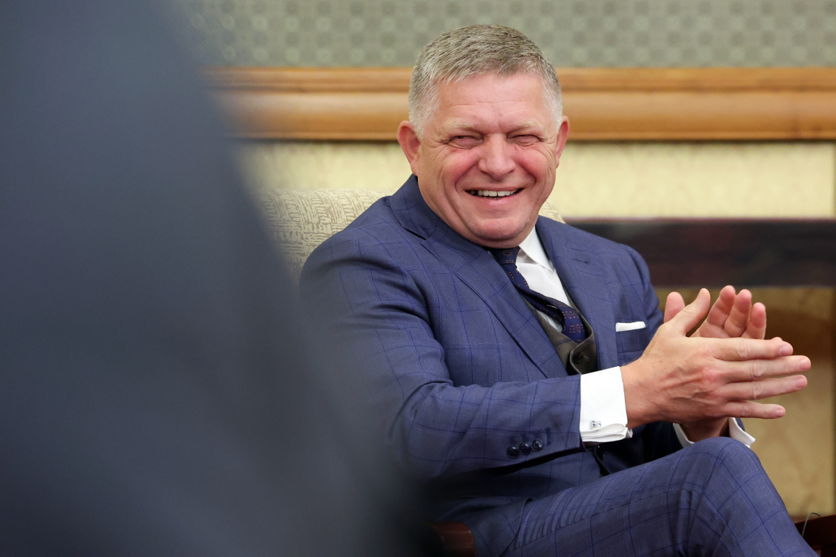 Nižu se reakcije na izjavu Fica o NATO-u. "To je upravo ono što Putin želi"