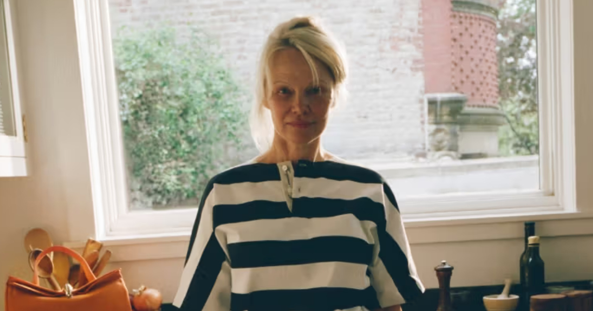Pamela Anderson snimila kampanju sa sinovima