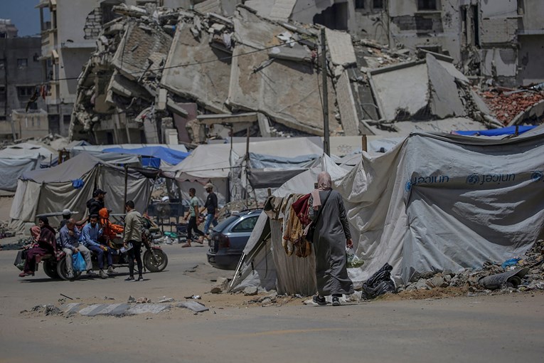 Hamas: Izrael je nastavio s bombardiranjem nakon oslobađanja taoca, ubili su novinara