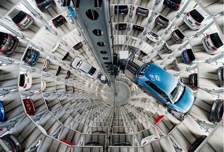 Njemački automobilski sektor izgubit će 225.000 radnih mjesta
