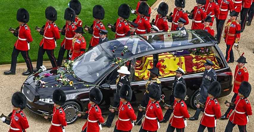Kraljica je sama dizajnirala svoje pogrebno vozilo