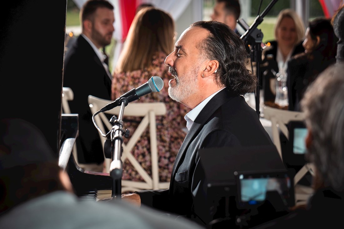 U novoj domaćoj drami glumi Tony Cetinski
